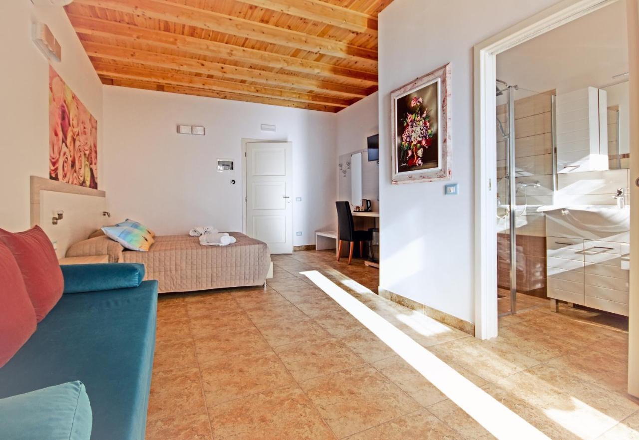 Il Sole Nel Mare - Lido Di Volano Bed & Breakfast Comacchio Exterior photo