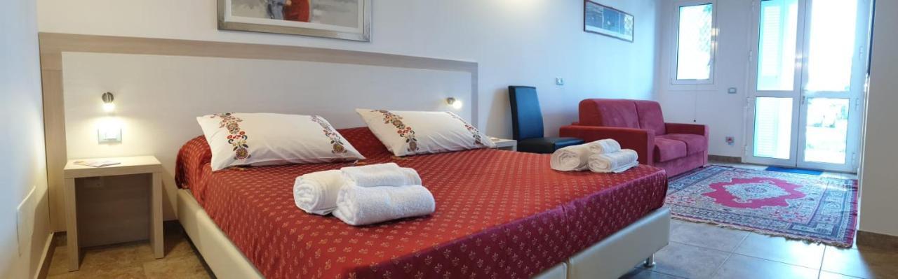 Il Sole Nel Mare - Lido Di Volano Bed & Breakfast Comacchio Exterior photo